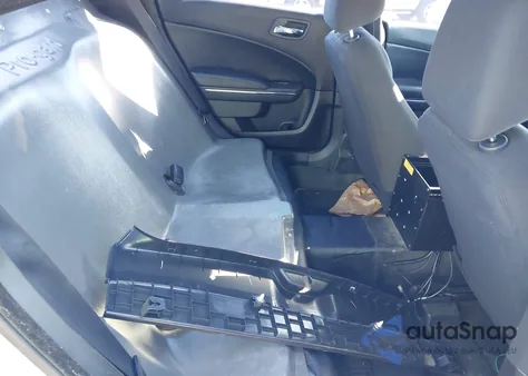 2014 Dodge Charger Police z USA, uszkodzony, nr VIN 2C3CDXAT5EH242406